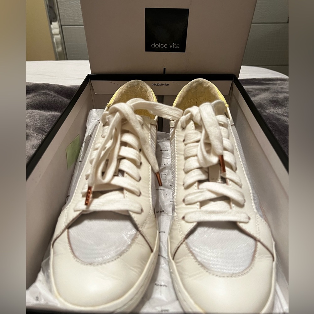 Dolce Vita women’s shoes